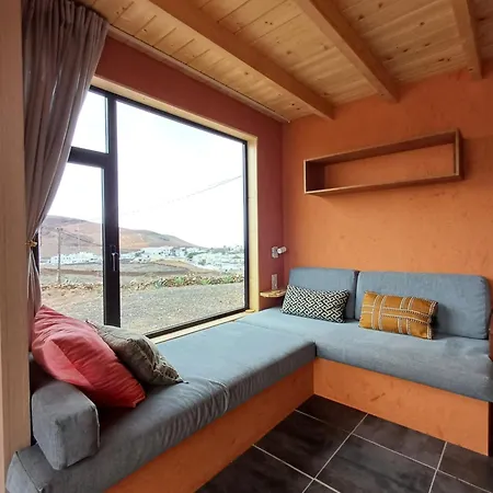 Palacio Eco Tinajo